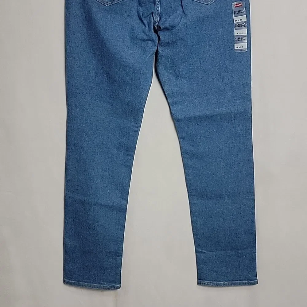 NEW.. LEVI'S.. CLASSIC STRAIGHT.. - Picture 8 of 16